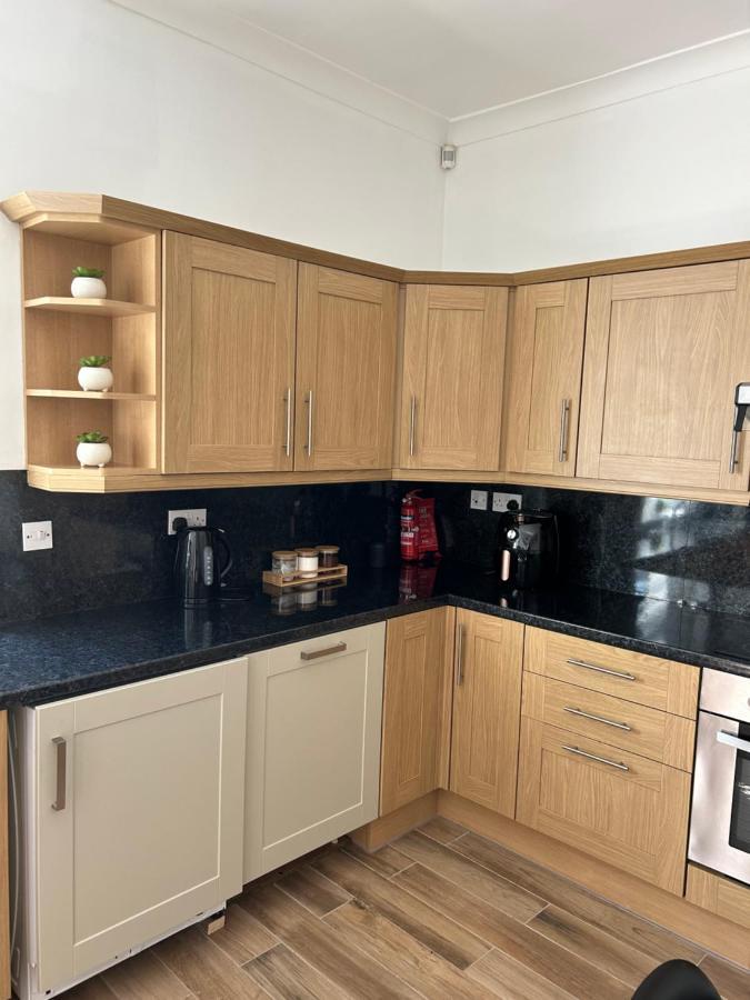 1L Albert Place Maddiston Road Brightons Falkirk Fk2 0Jx Polmont Exteriör bild