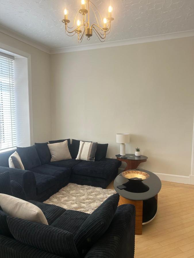 1L Albert Place Maddiston Road Brightons Falkirk Fk2 0Jx Polmont Exteriör bild